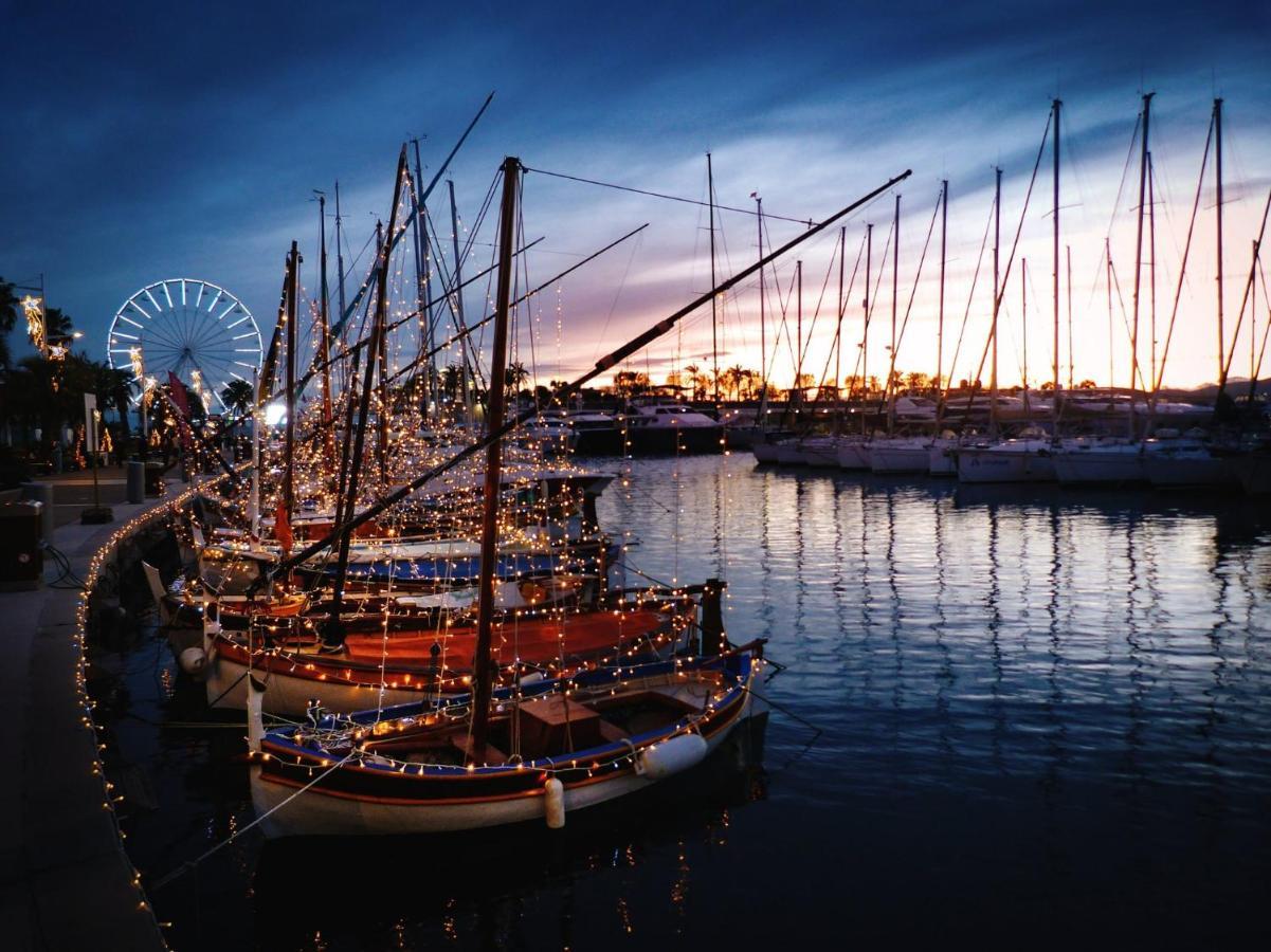 "Ausoleil" 2 Pieces Cosy Ensoleille, Tout A Pied, 50 M Du Vieux Port Saint-Raphael  Ngoại thất bức ảnh